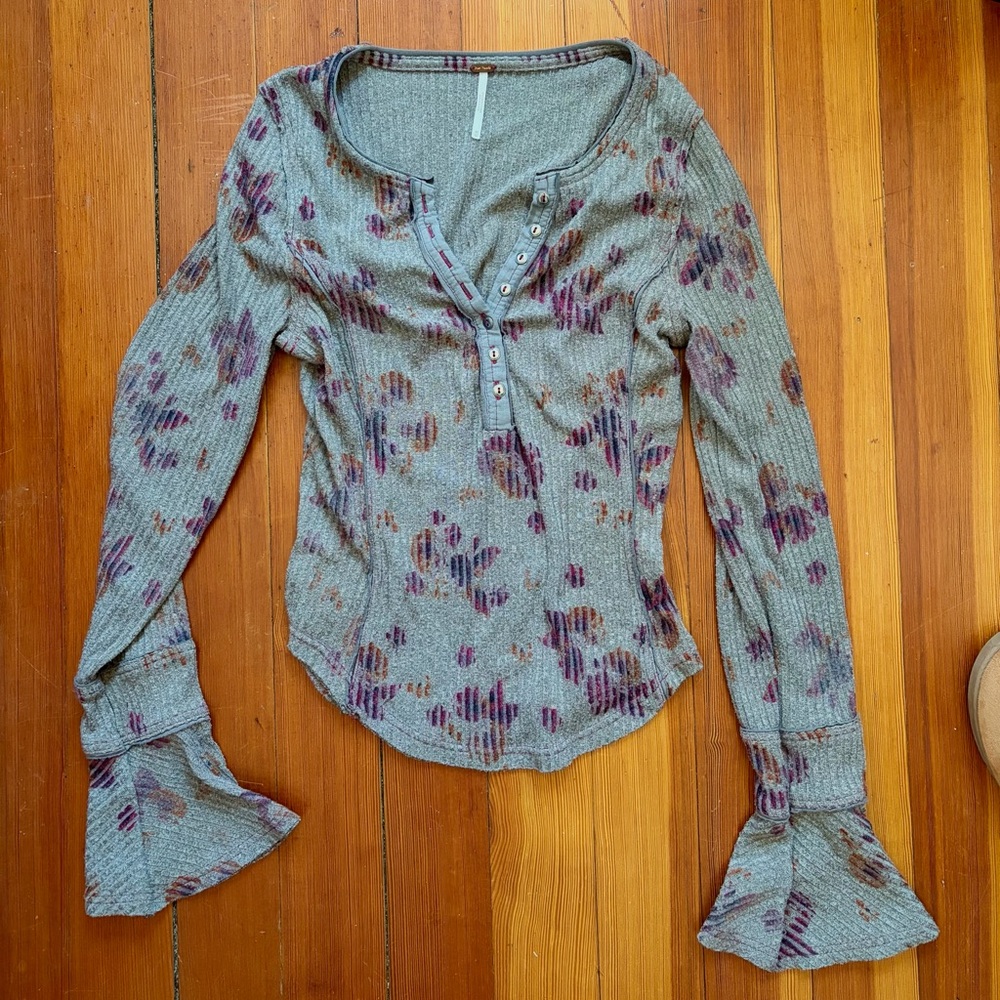 Free People Gray and Purple Floral Long Sleeve Top